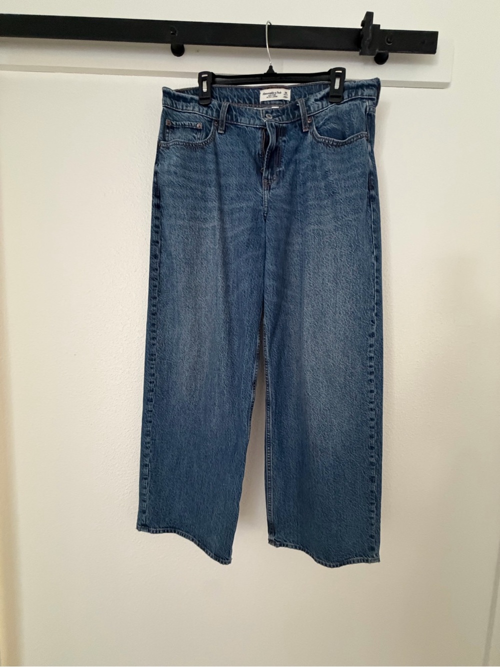 Abercrombie & Fitch Classic Blue Wide-Leg Jeans